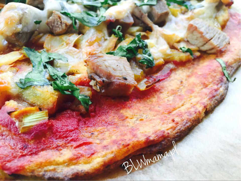 Plantain pizza without flour. Easy peasy & healthy. BLW
